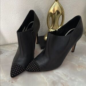 White House Black Market Klaudia Studded Black Leather Shoe Bootie 9